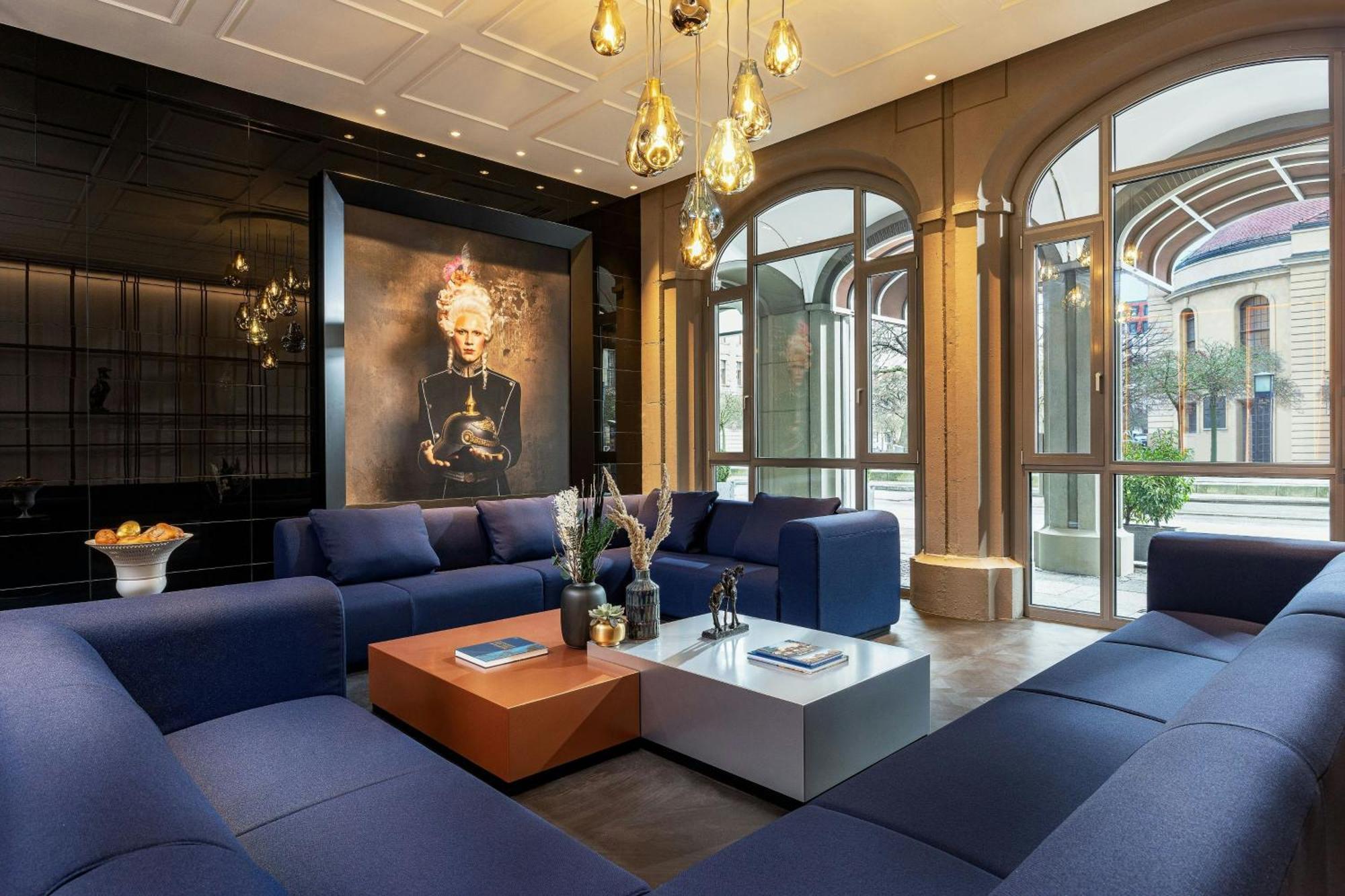 Luc, Autograph Collection 5* Berlino